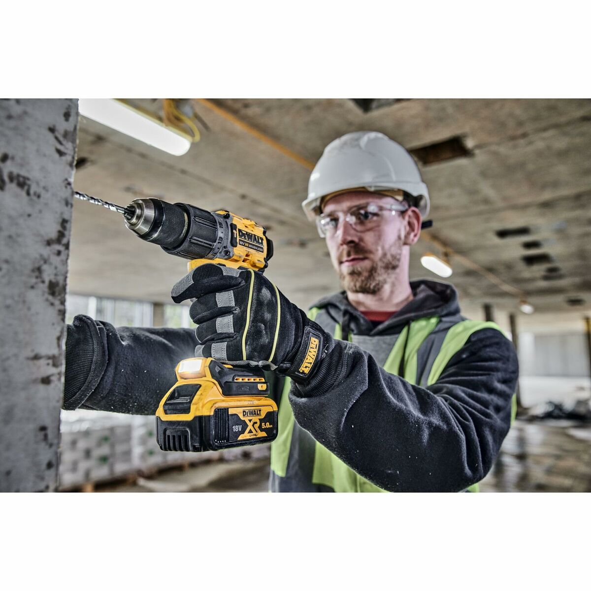 Electric screwdriver Dewalt DCD805P2T 90 nm
