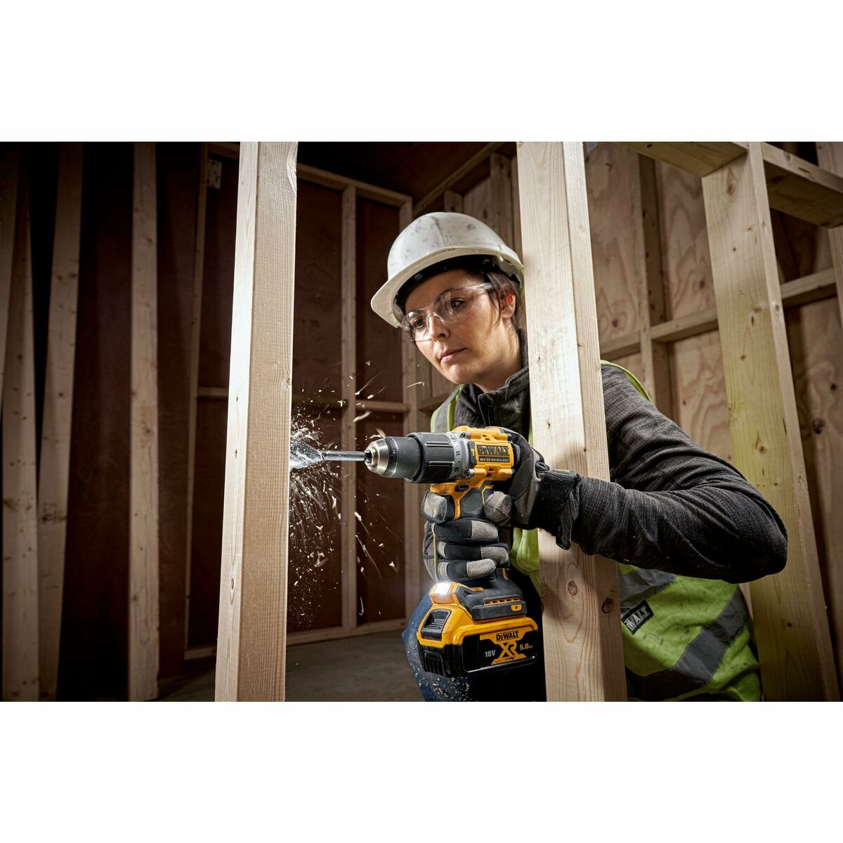 Electric screwdriver Dewalt DCD805P2T 90 nm