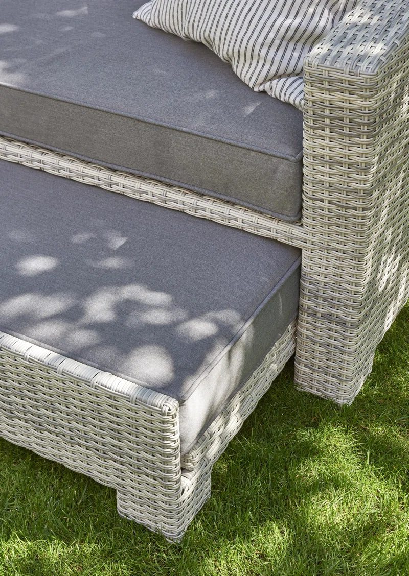Abhijot Oxborough Pull-Out Outdoor Garden Sofa with Cushions