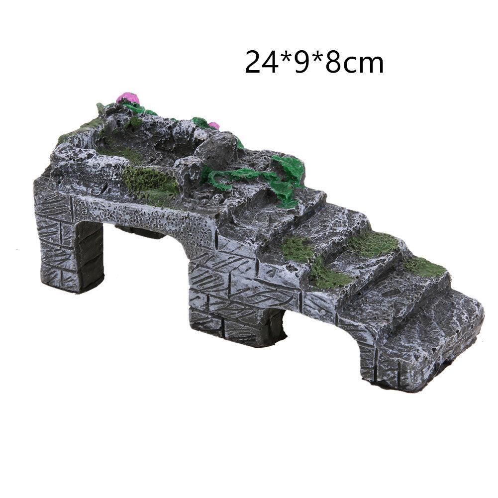 Resin Reptile Retreat: Elevated Climbing Haven
